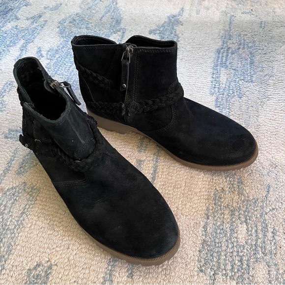 Teva Women's Delavina Suede Ankle Boot, Black, SIZE 9 - Picture 9 of 12